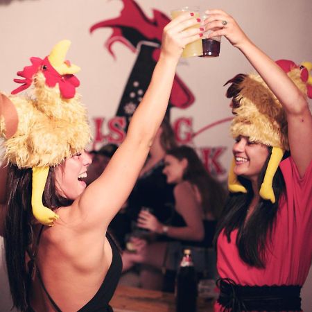 Rising Cock Party Hostel لاغوس المظهر الخارجي الصورة