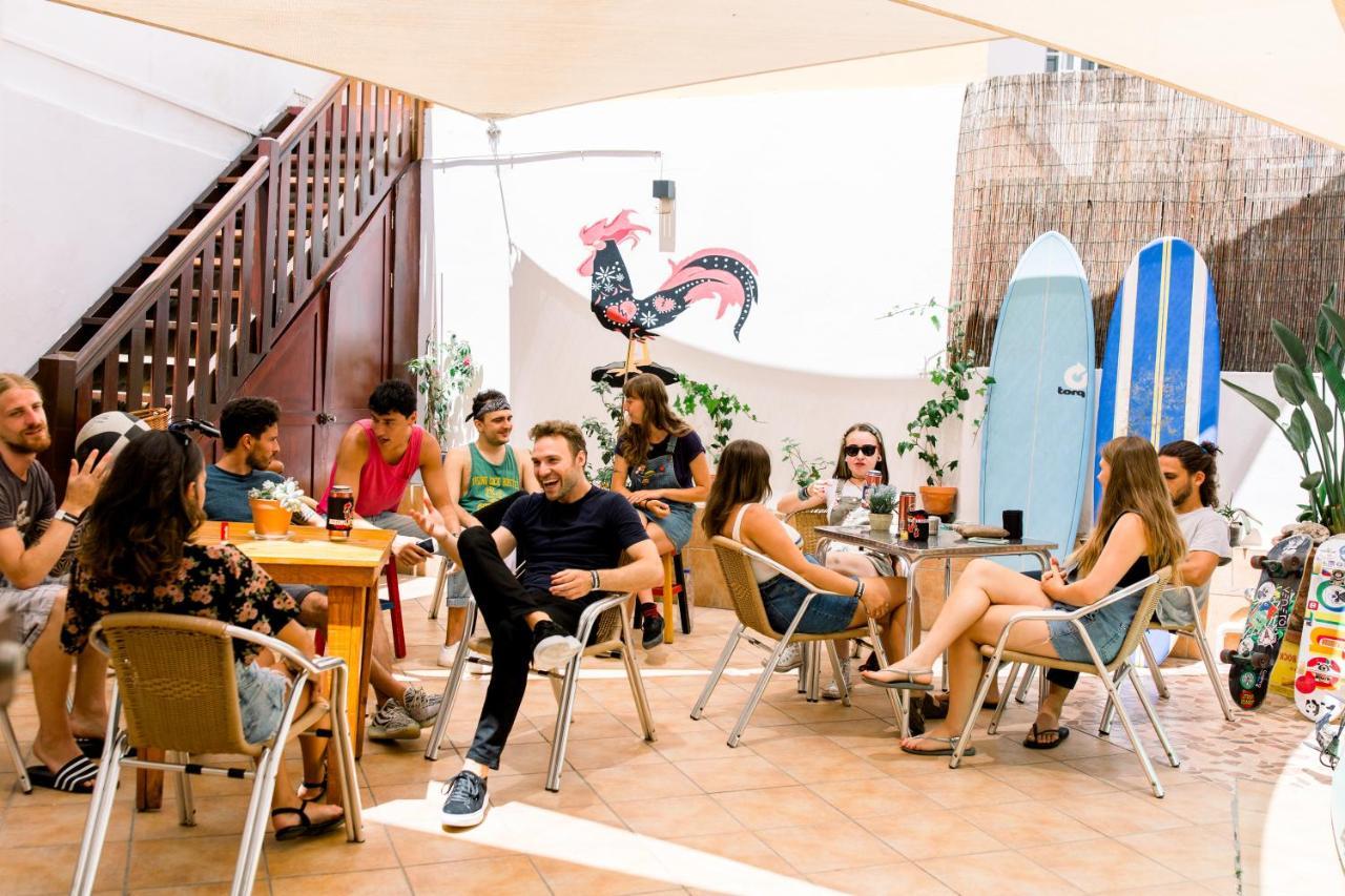 Rising Cock Party Hostel لاغوس المظهر الخارجي الصورة